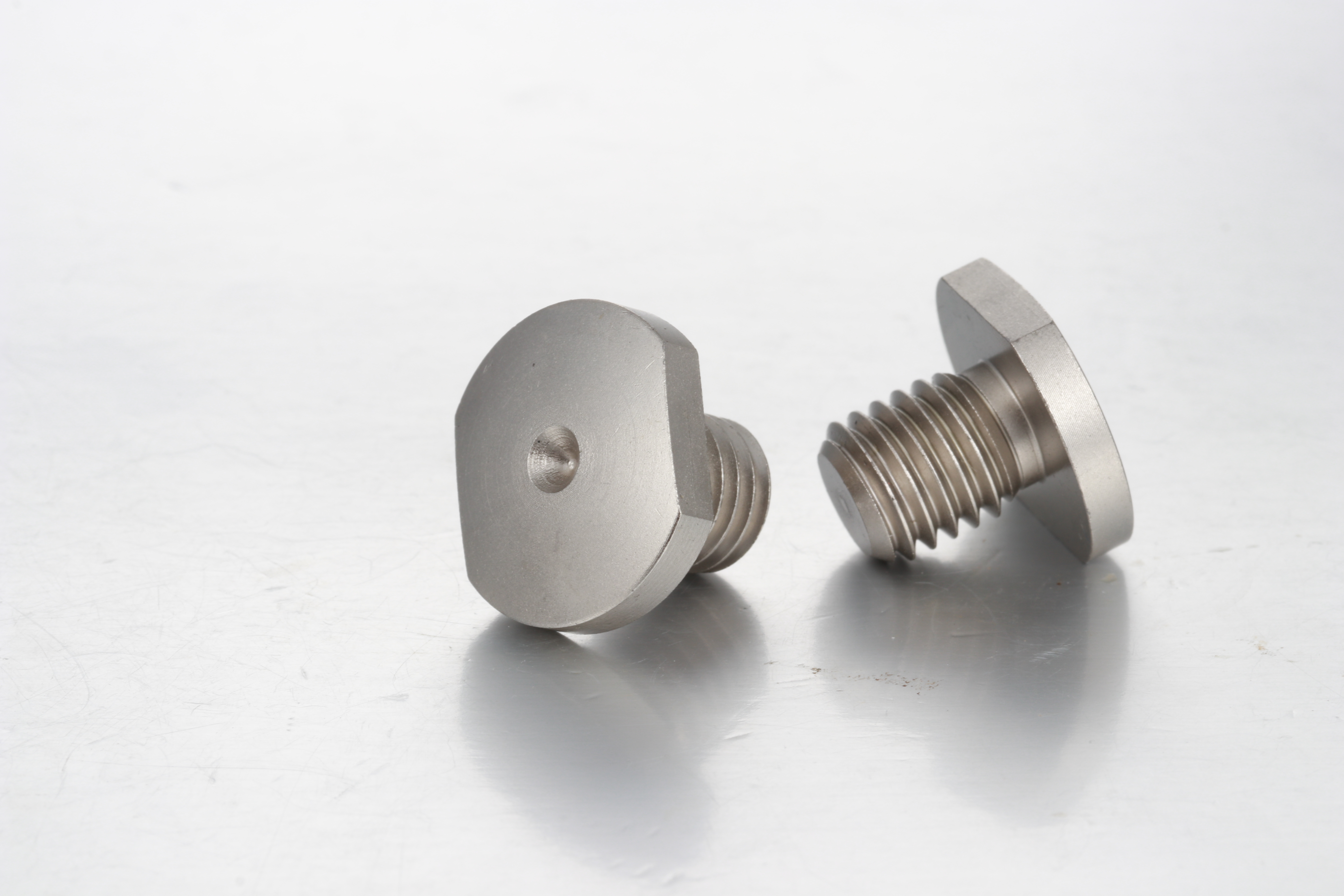 니켈 경도 볼 버튼 탭 TBBT